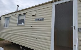 Dotty By The Sea, 27 Bw, St Osyth Beach - Price Is Whole Caravan With Field Views